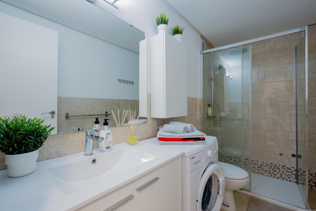 Bright & Stylish Apartment In Chipeque, Los Cristianos Арона Экстерьер фото